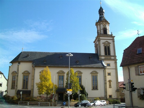 Die Maria-Schmerz-Kirche zu Bergrheinfeld